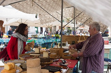 Las mejores tiendas y mercados locales